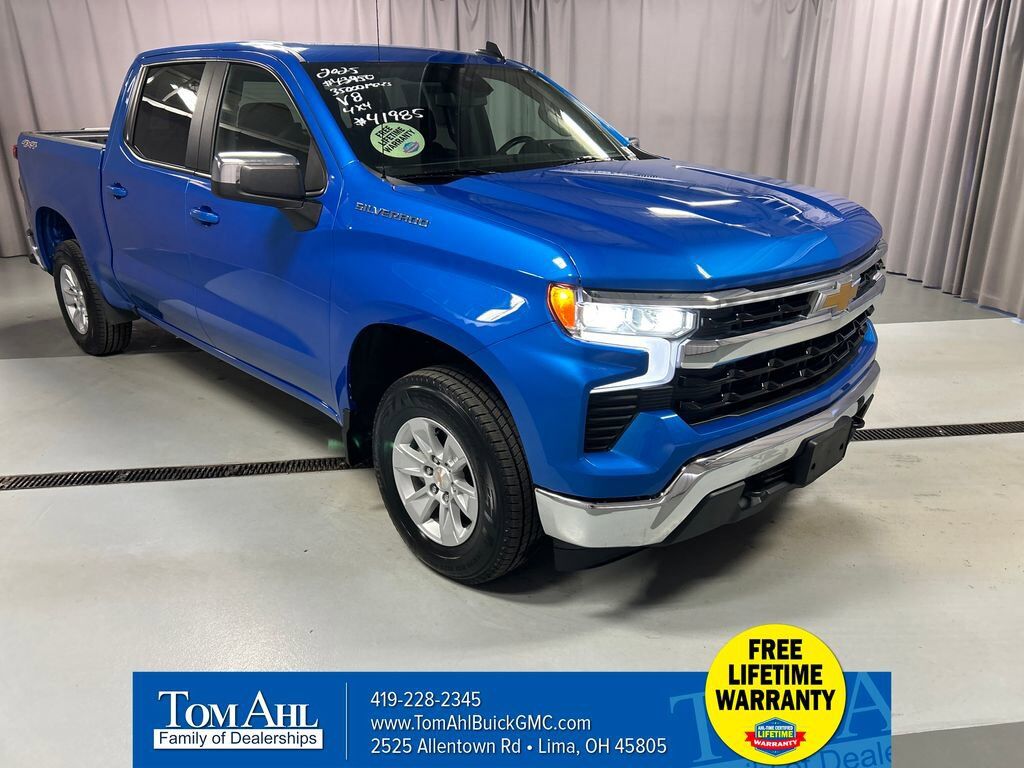 2025 CHEVROLET Silverado