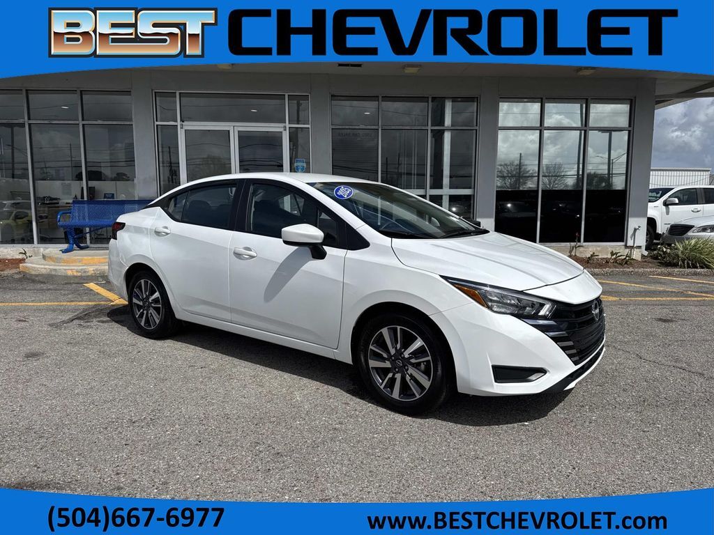 2025 NISSAN Versa