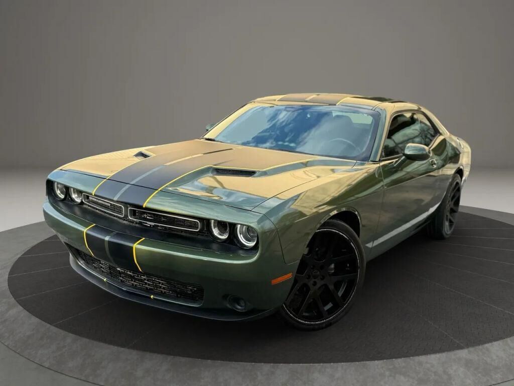 2016 DODGE Challenger