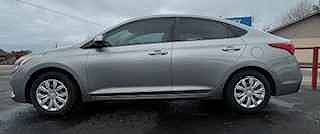2021 HYUNDAI Accent
