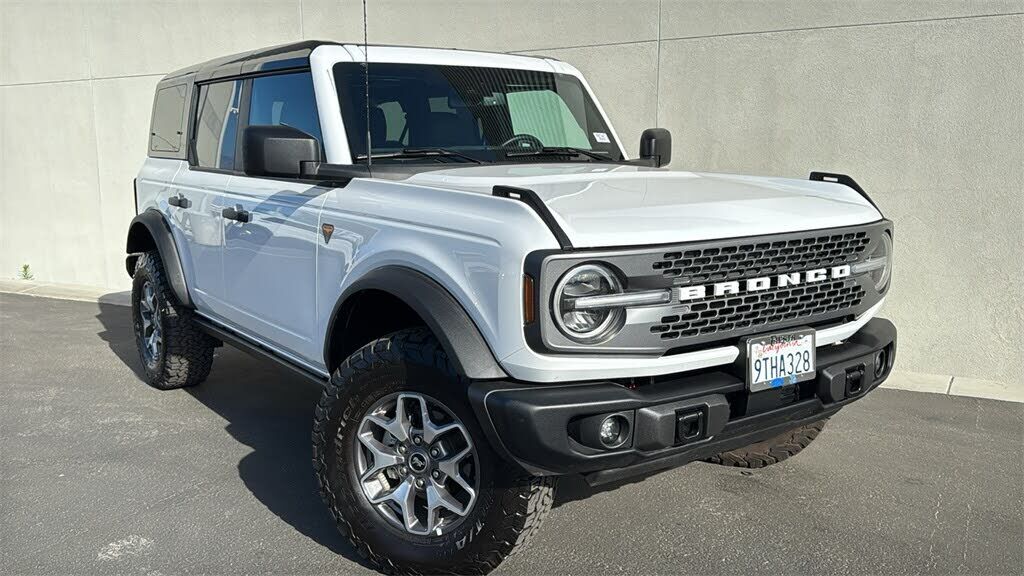 2025 FORD Bronco