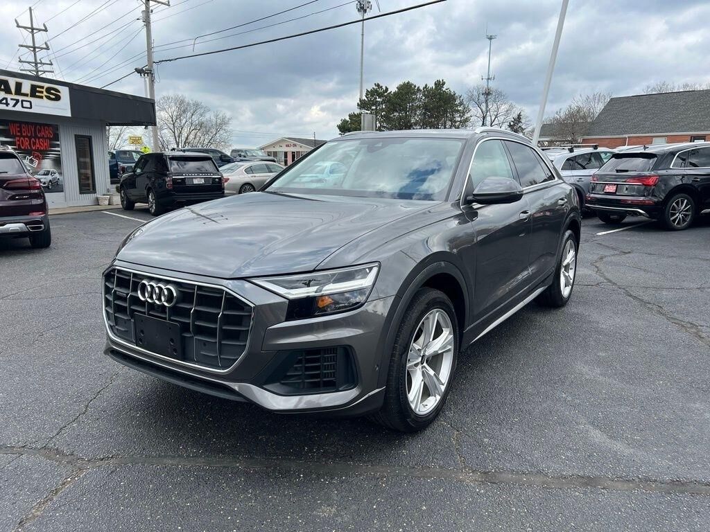 2022 Audi Q8