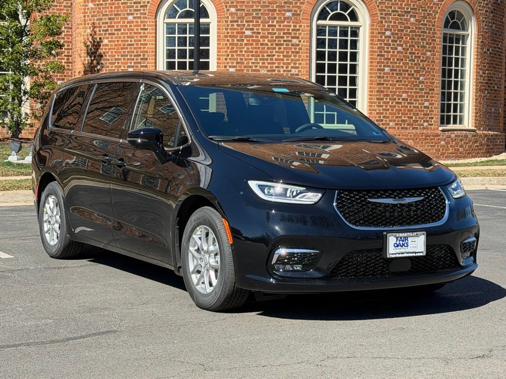 2026 CHRYSLER Pacifica