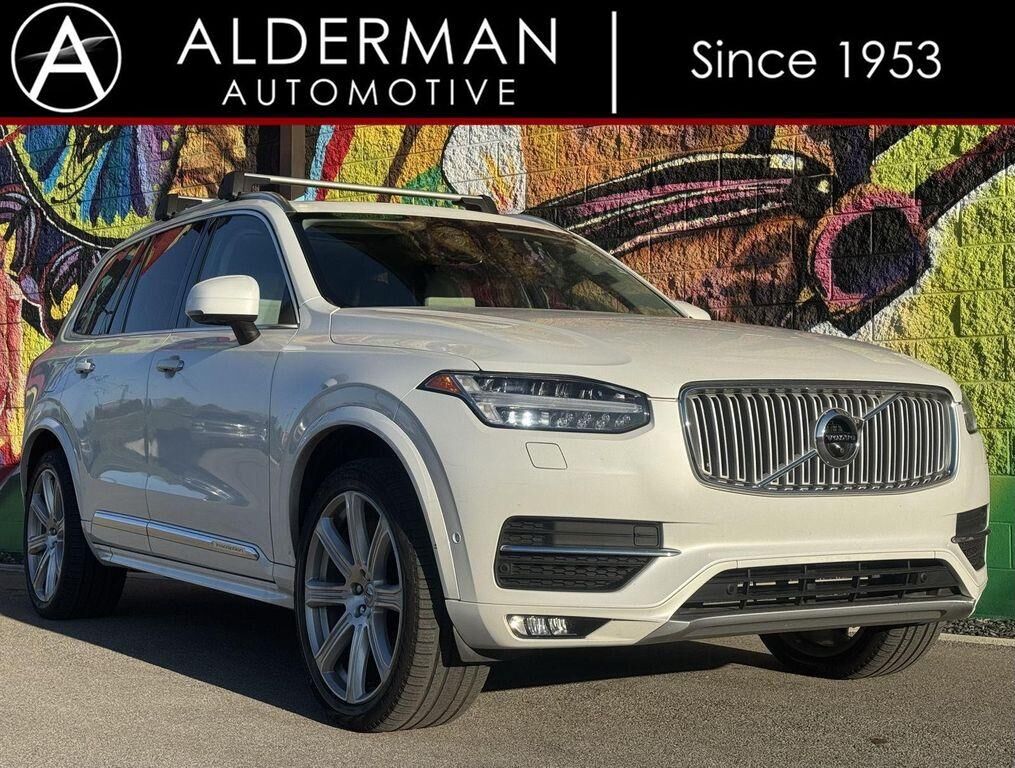 2019 VOLVO XC90