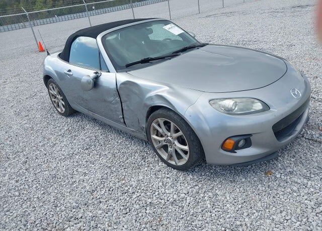 2013 MAZDA MX-5
