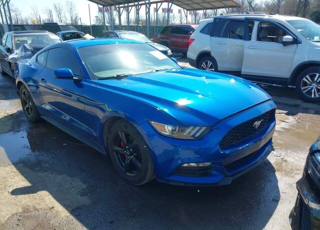 2017 FORD Mustang