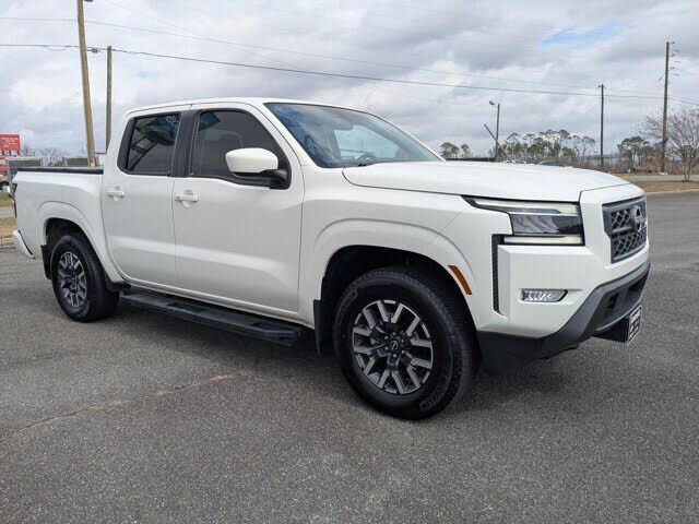2024 NISSAN Frontier