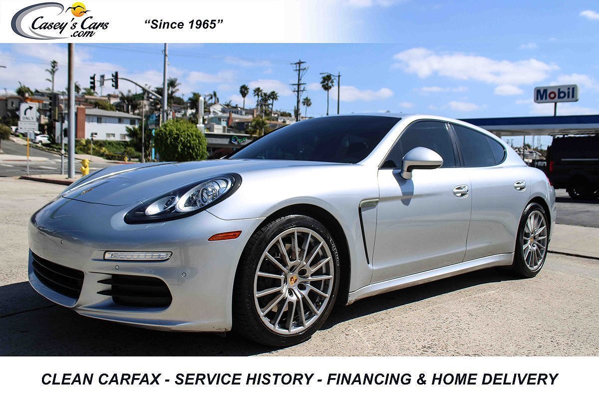 2016 PORSCHE Panamera