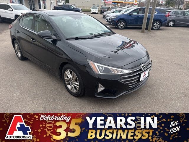 2019 HYUNDAI Elantra