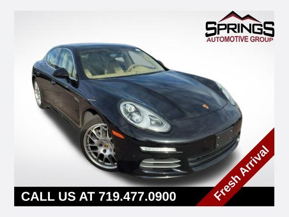 2015 PORSCHE Panamera