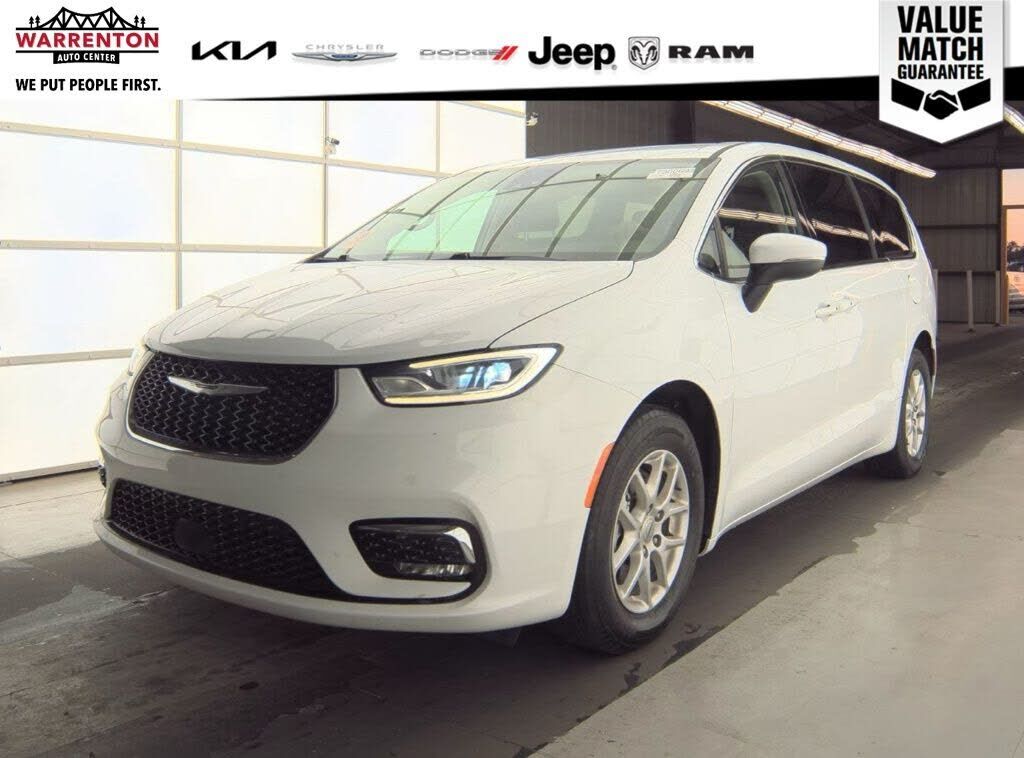 2023 CHRYSLER Pacifica