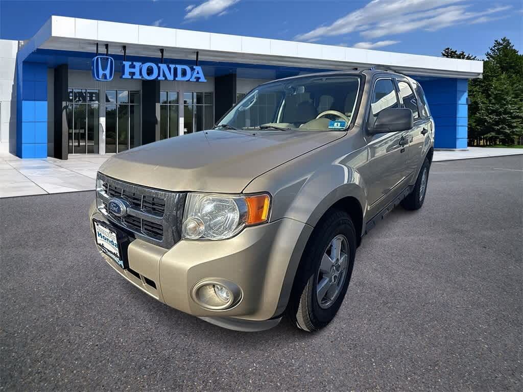 2010 FORD Escape