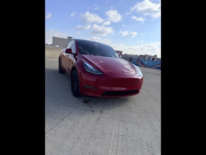 2021 TESLA Model Y