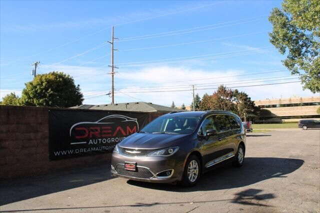 2020 CHRYSLER Pacifica
