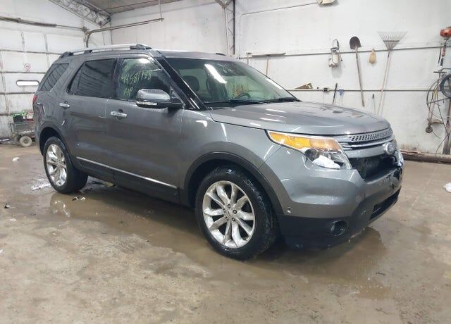 2014 FORD Explorer