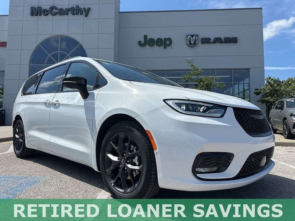 2025 CHRYSLER Pacifica