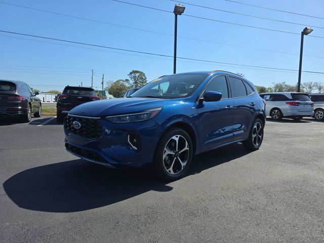 2023 FORD Escape