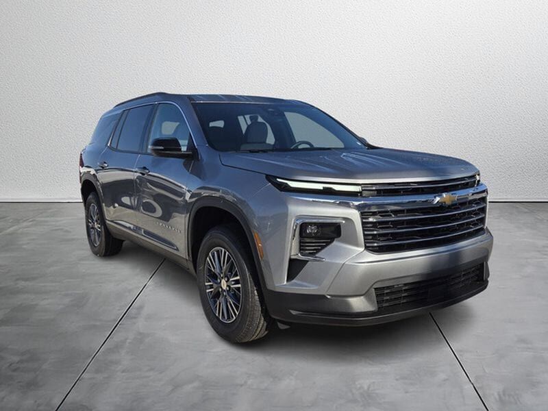 2026 CHEVROLET Traverse