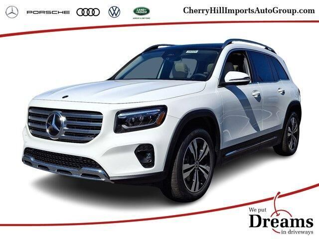 2026 MERCEDES-BENZ GLB-Class