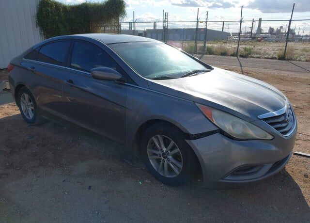 2011 HYUNDAI Sonata