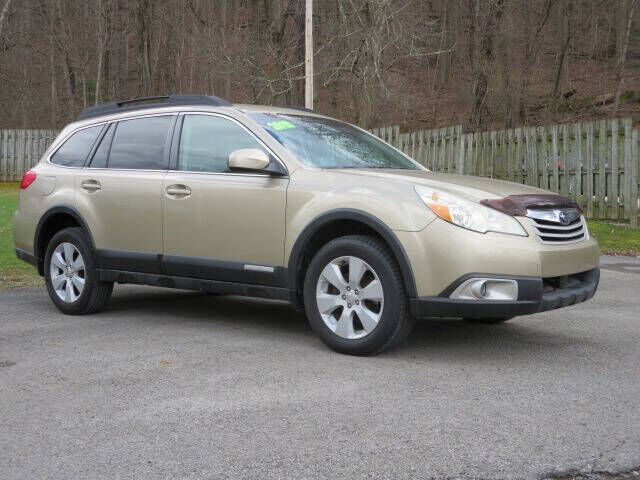 2010 SUBARU Outback