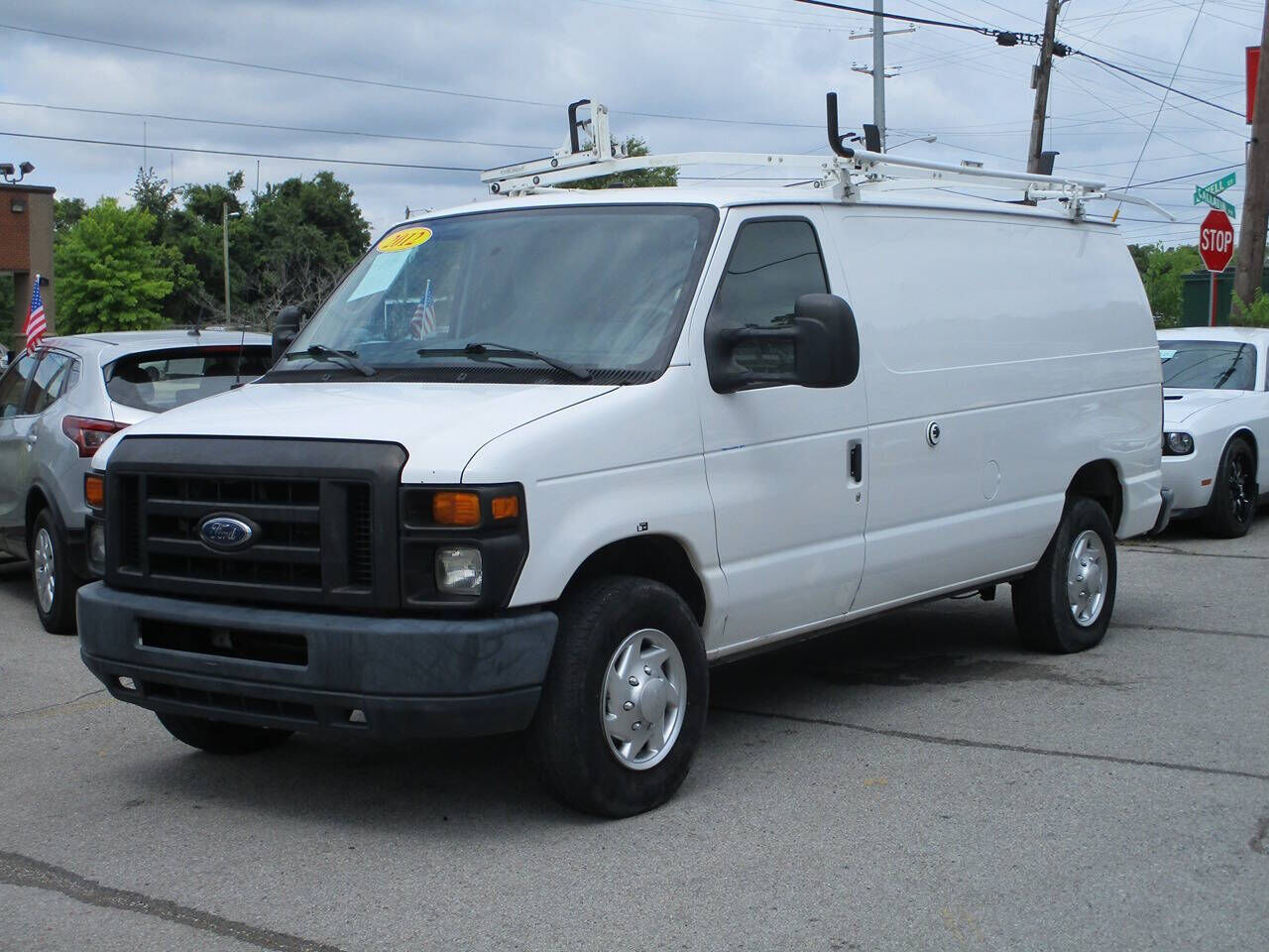 2012 FORD E-250
