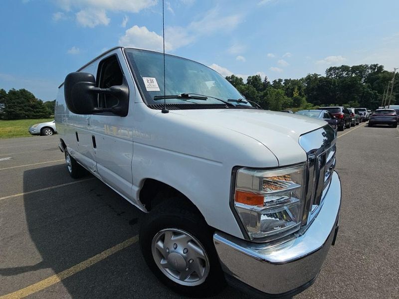 2011 Ford E-150