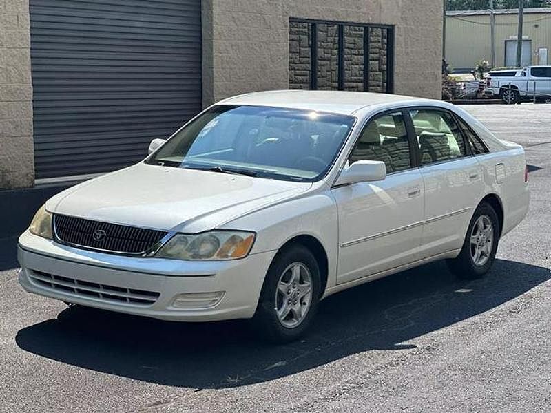 2000 TOYOTA Avalon