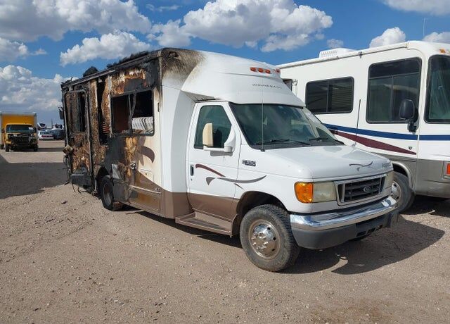2005 FORD E-350