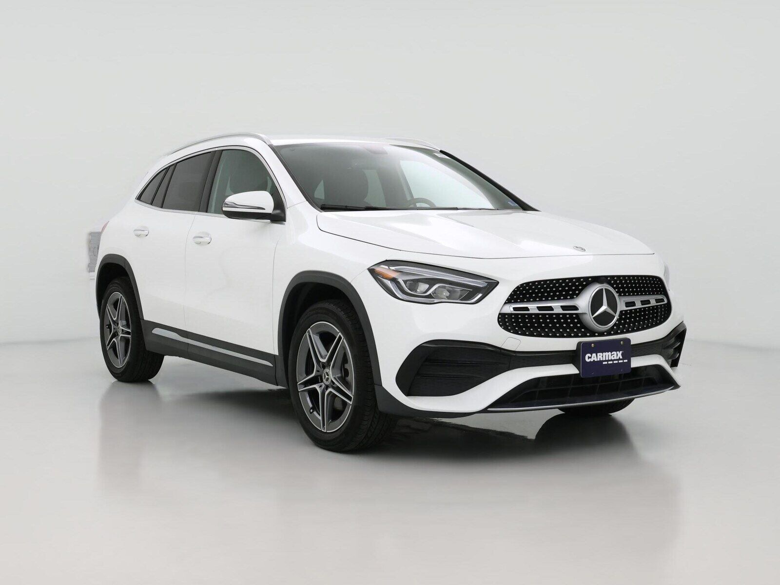 2022 MERCEDES-BENZ GLA-Class