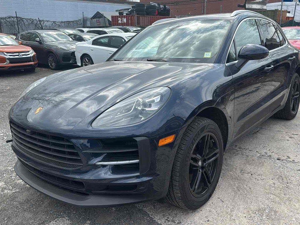 2021 PORSCHE Macan
