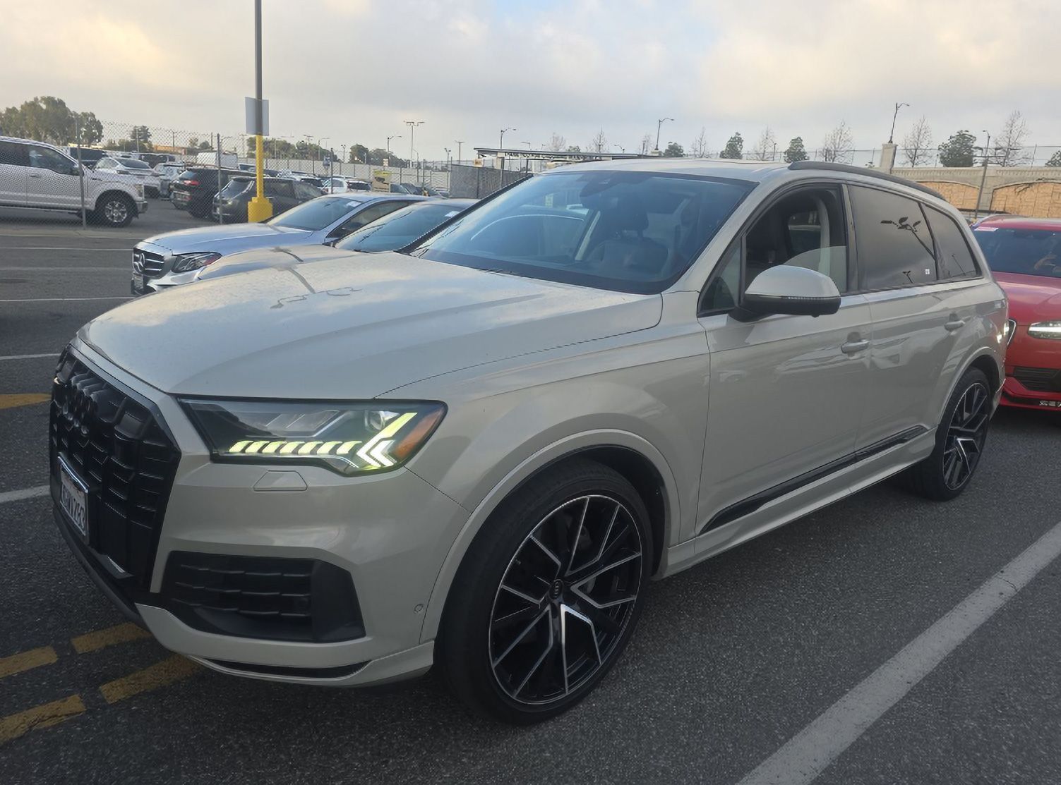 2023 AUDI Q7