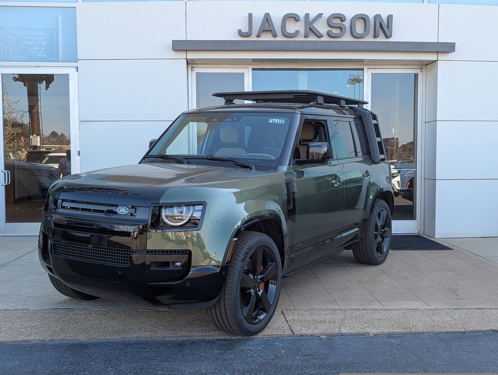 2026 LAND ROVER Defender