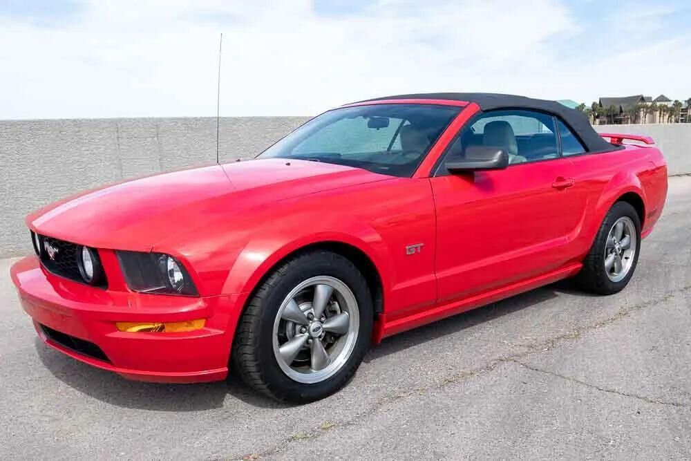 2006 FORD Mustang