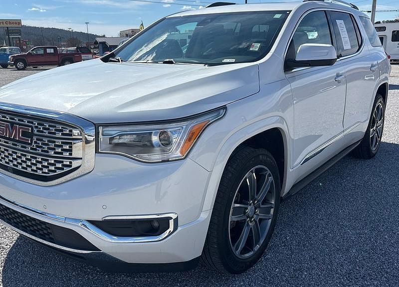 2017 GMC Acadia