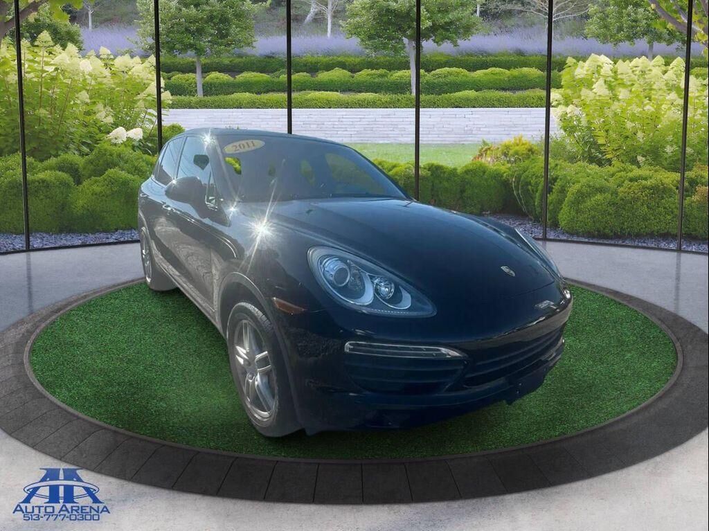 2011 PORSCHE Cayenne