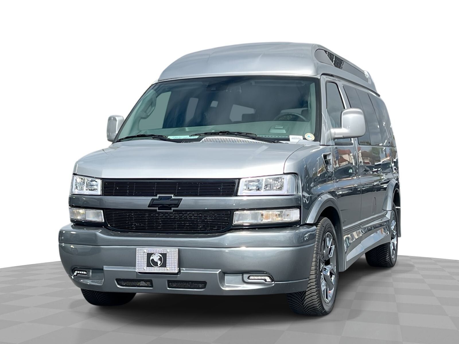 2026 CHEVROLET Express