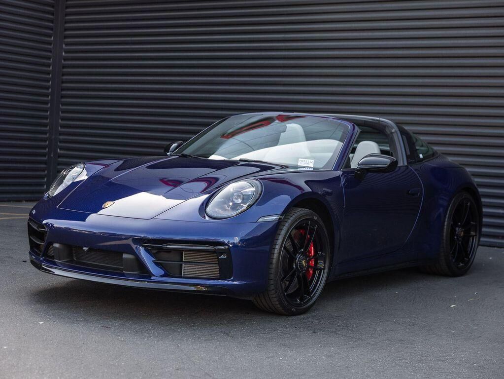 2024 PORSCHE 911