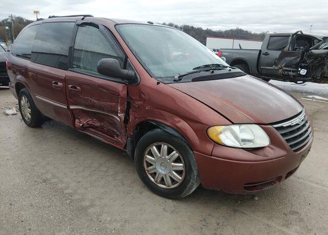 2007 CHRYSLER Town and Country