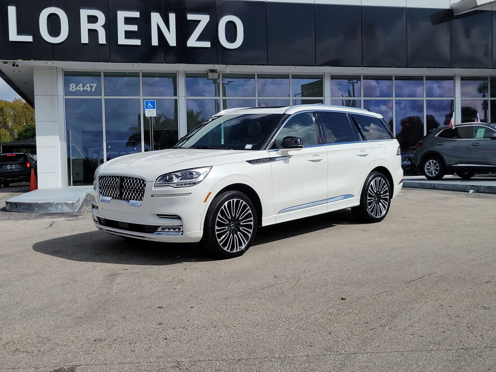 2024 LINCOLN Aviator