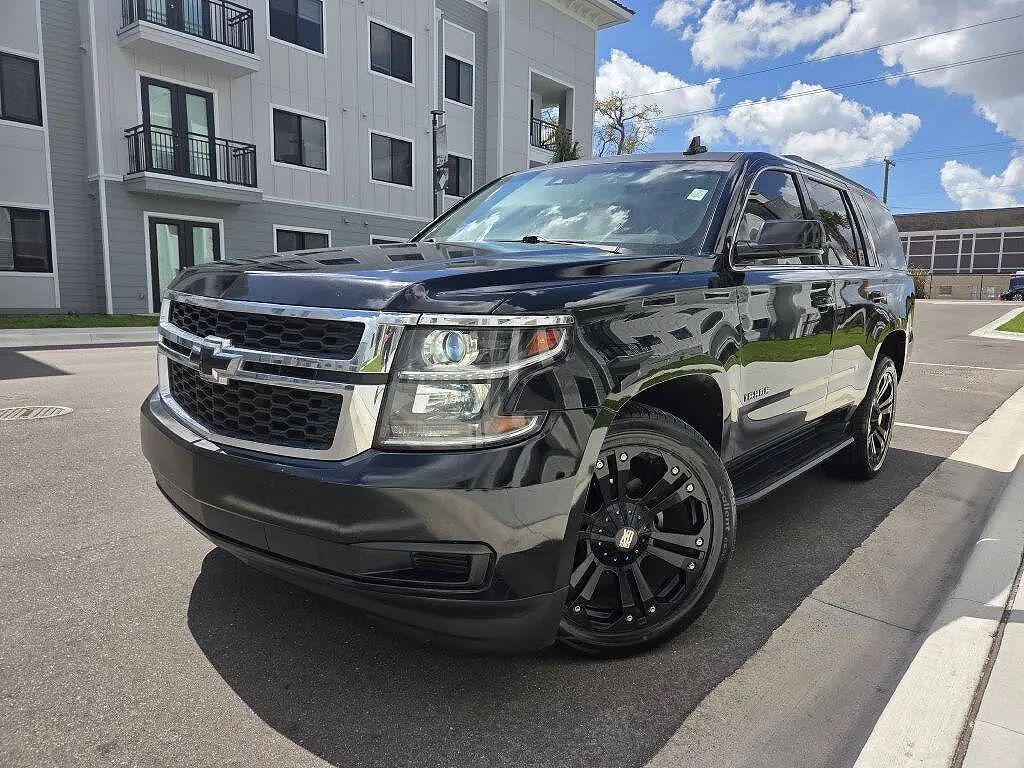 2017 CHEVROLET Tahoe