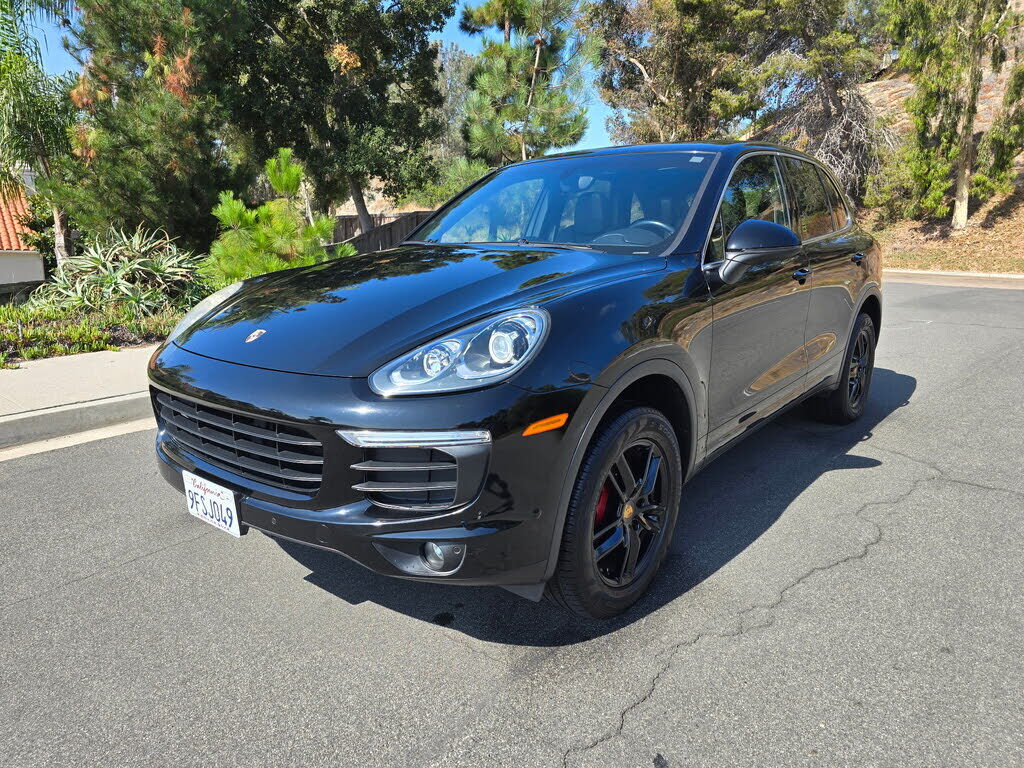 2016 PORSCHE Cayenne