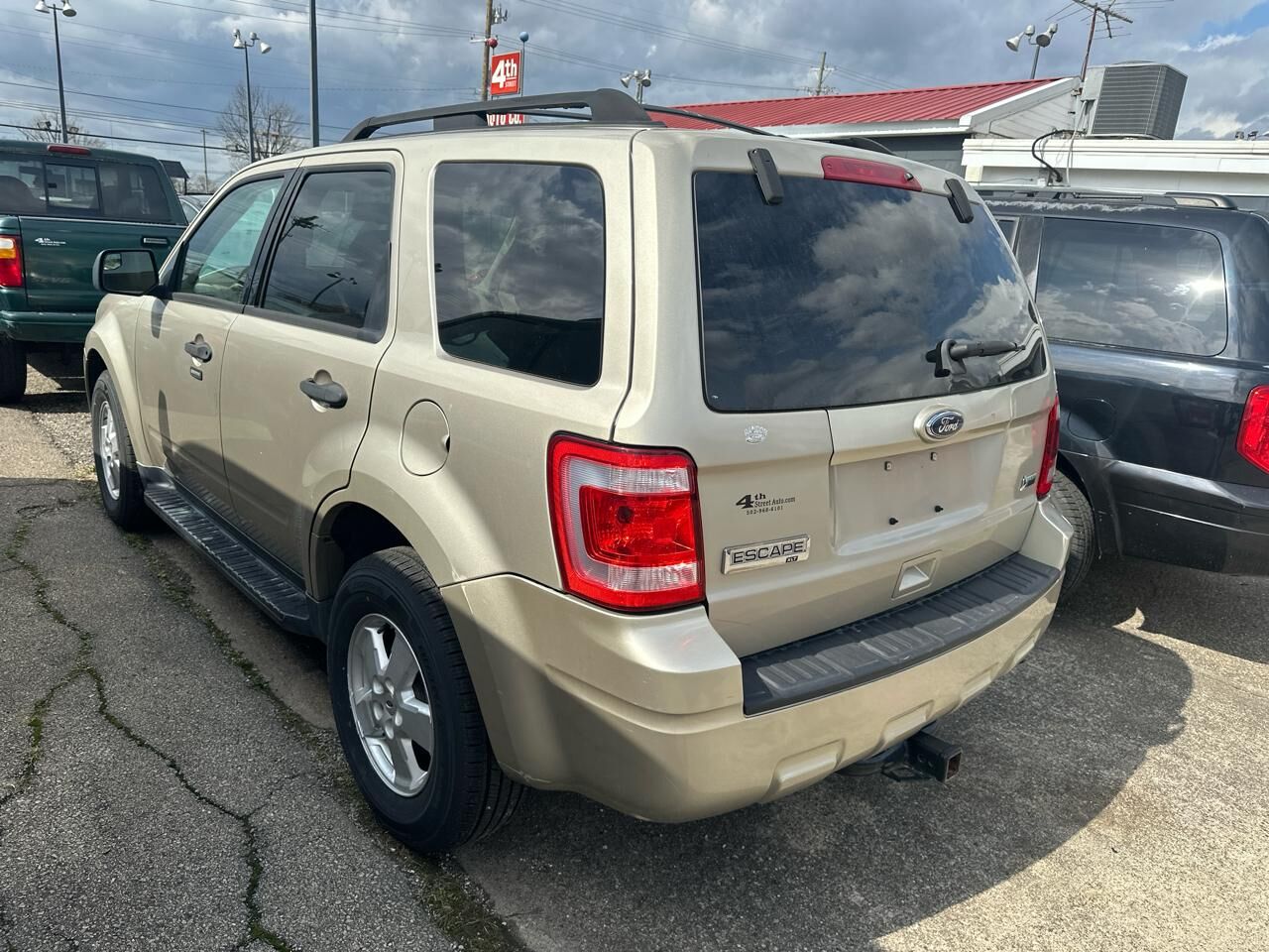 2010 FORD Escape