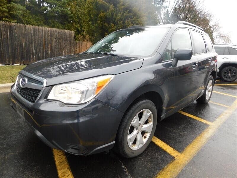 2015 SUBARU Forester