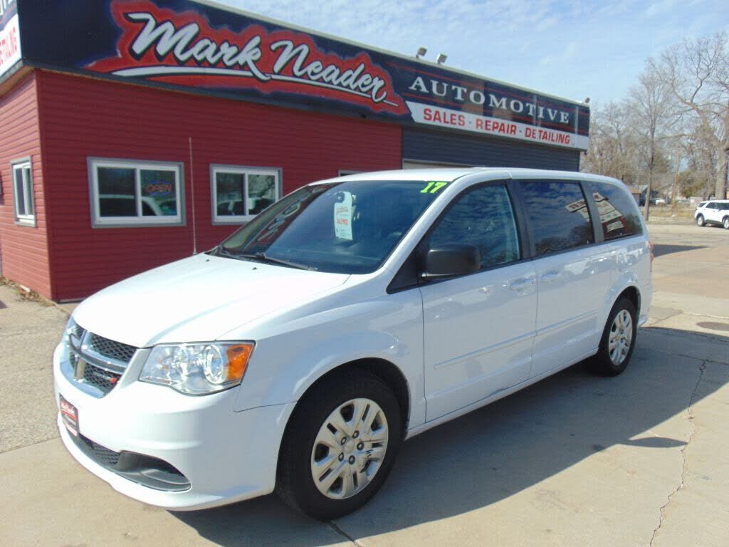 2017 DODGE Grand Caravan