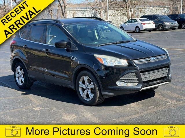 2016 FORD Escape