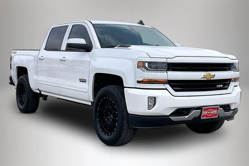 2018 CHEVROLET Silverado