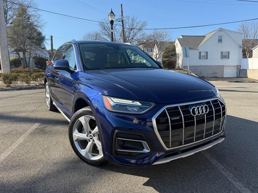 2021 AUDI Q5
