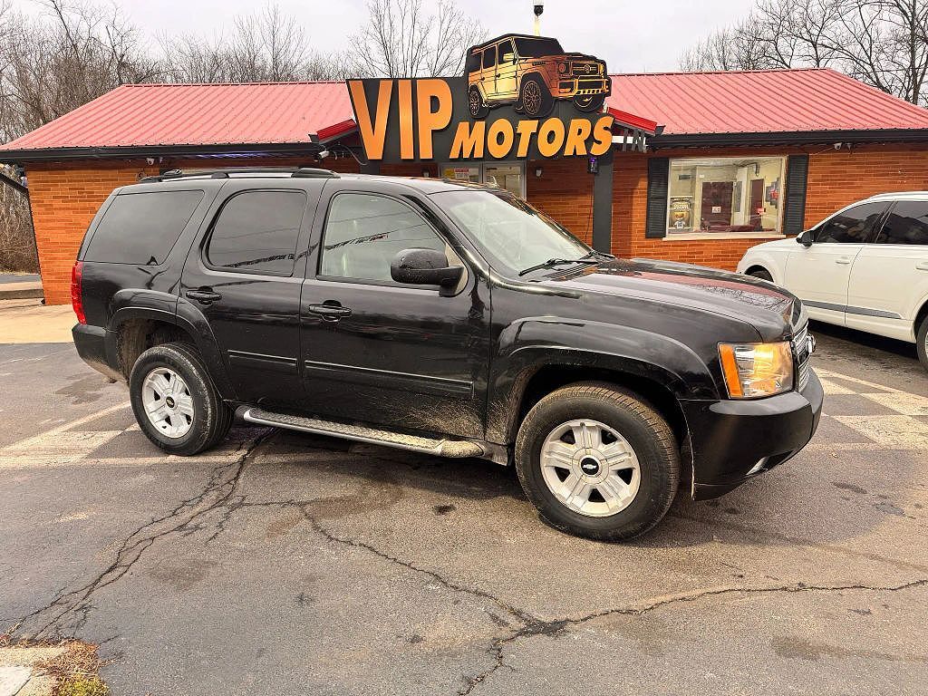 2010 CHEVROLET Tahoe