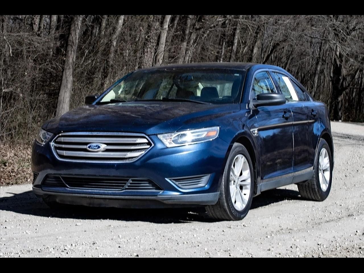 2016 FORD Taurus
